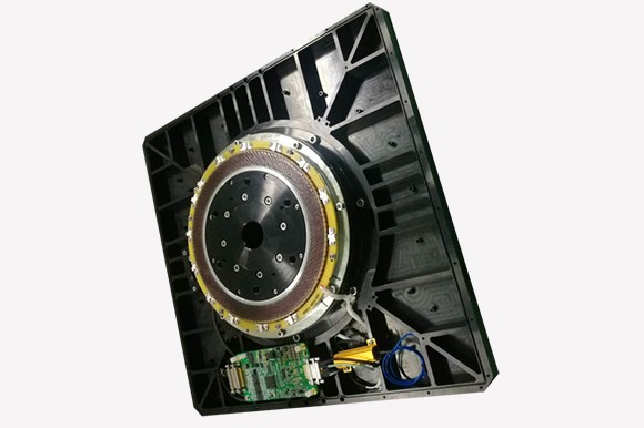 選擇精密轉(zhuǎn)臺設(shè)備要注意什么